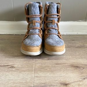 Sorel explorer boot